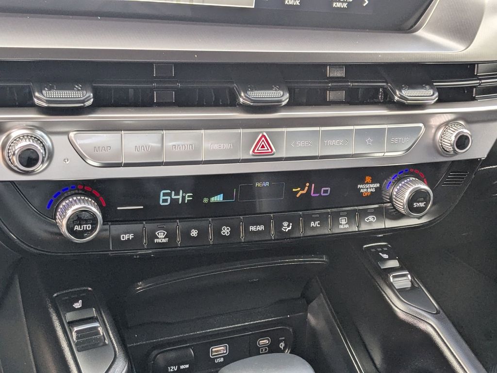 Thumbnail: 2025 Kia Telluride - 24