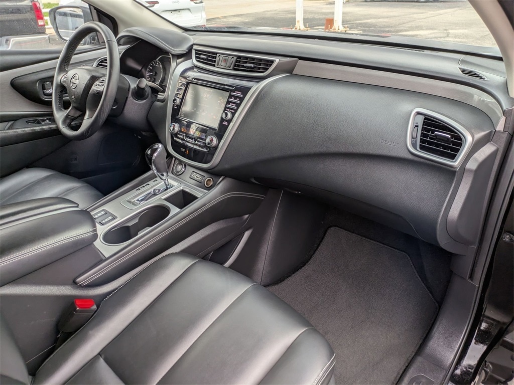 2023 Nissan Murano SV 32