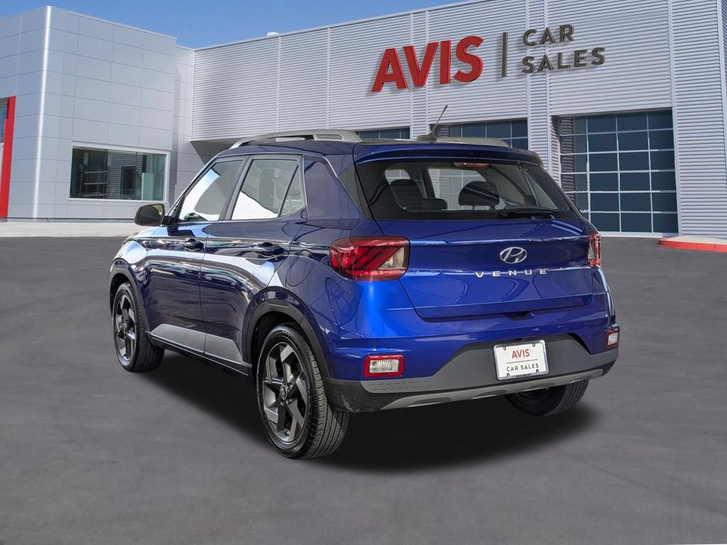 Thumbnail: 2025 Hyundai Venue - 3