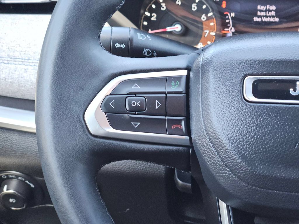 2025 Jeep Compass Latitude - Photo 24