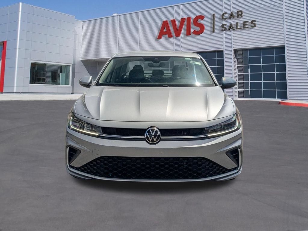 Thumbnail: 2025 Volkswagen Jetta - 10