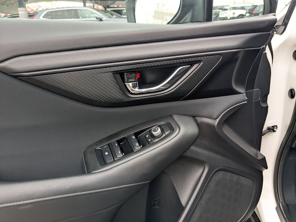 Thumbnail: 2025 Subaru Outback - 13