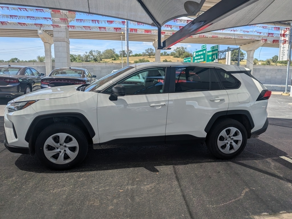 Thumbnail: 2024 Toyota RAV4 - 5