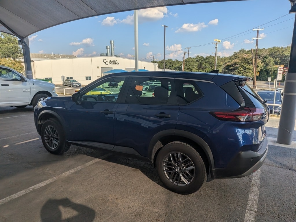 Thumbnail: 2023 Nissan Rogue - 6