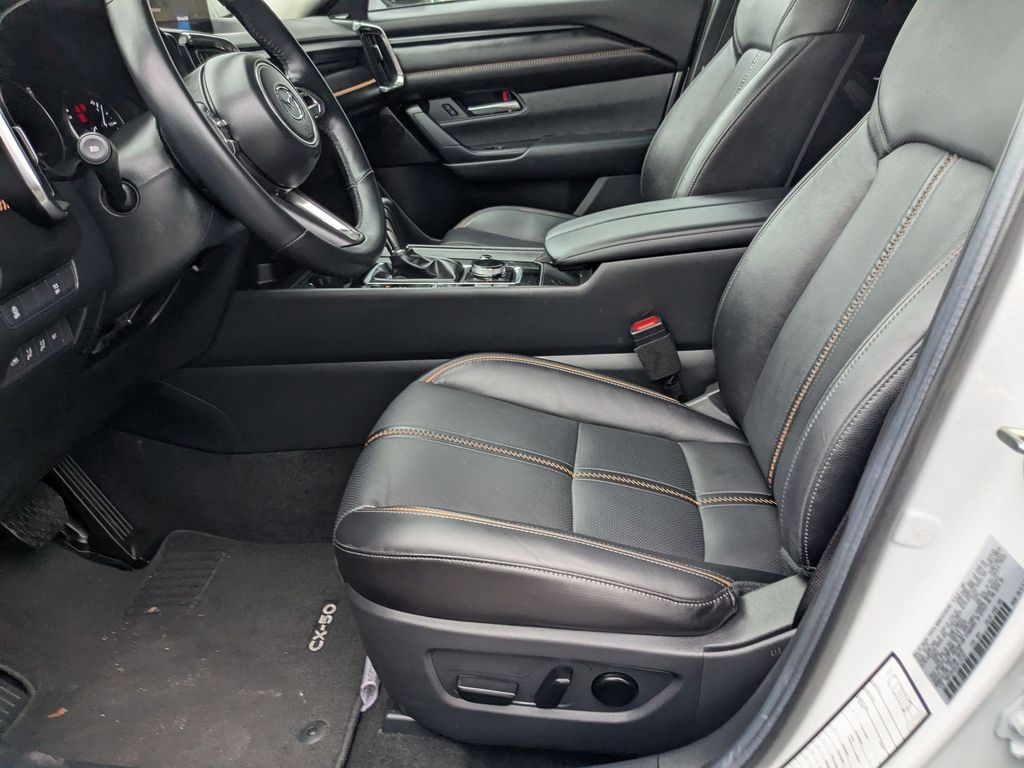 Thumbnail: 2025 Mazda CX-50 - 11