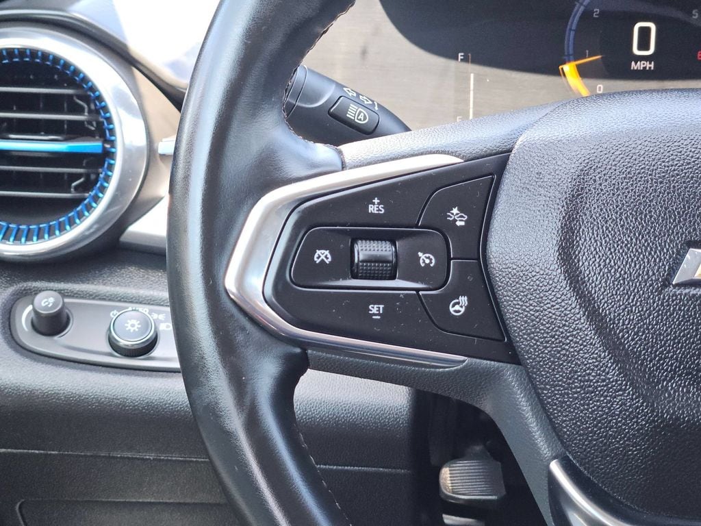 2025 Chevrolet Trax LT - Photo 23
