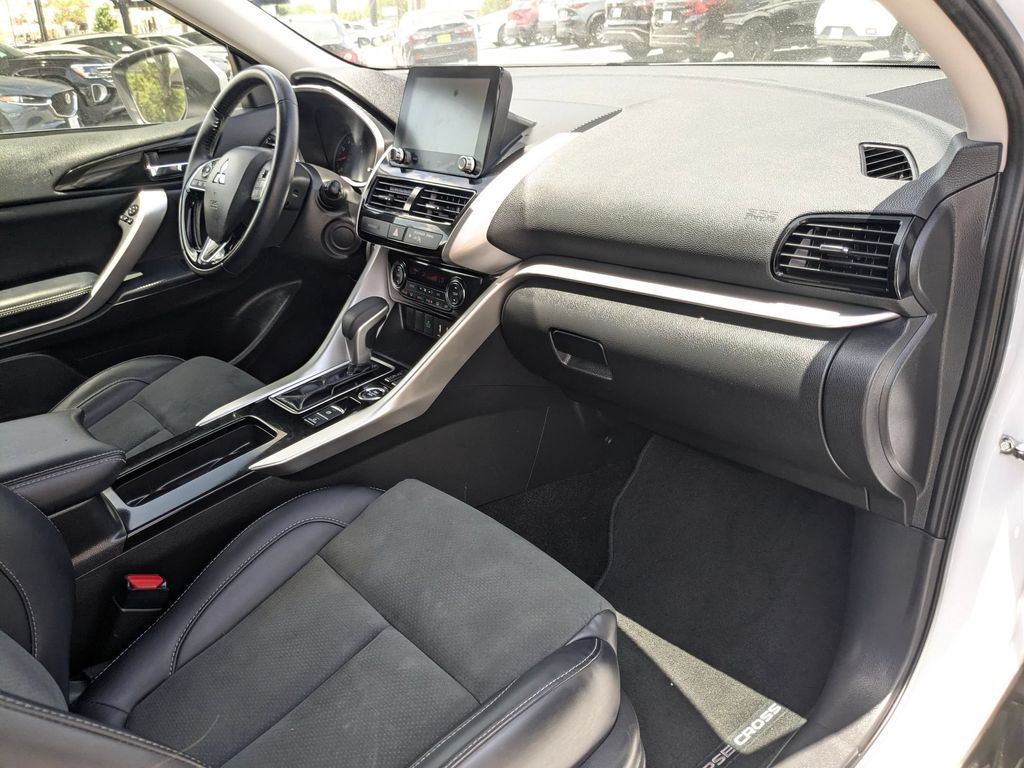 Thumbnail: 2025 Mitsubishi Eclipse Cross - 28
