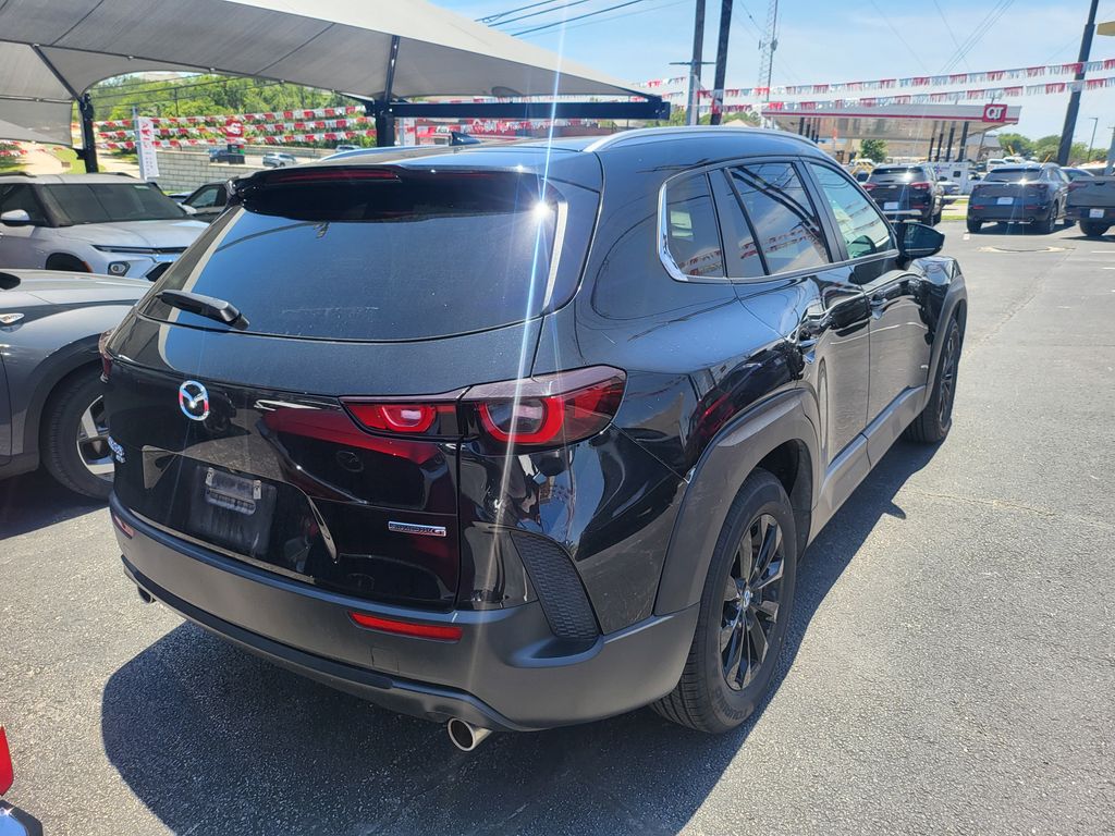 Thumbnail: 2025 Mazda CX-50 - 8