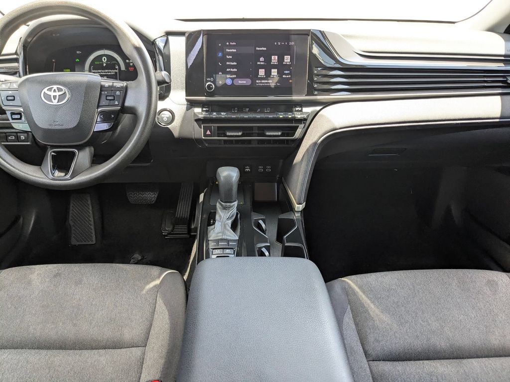 Thumbnail: 2025 Toyota Camry - 24