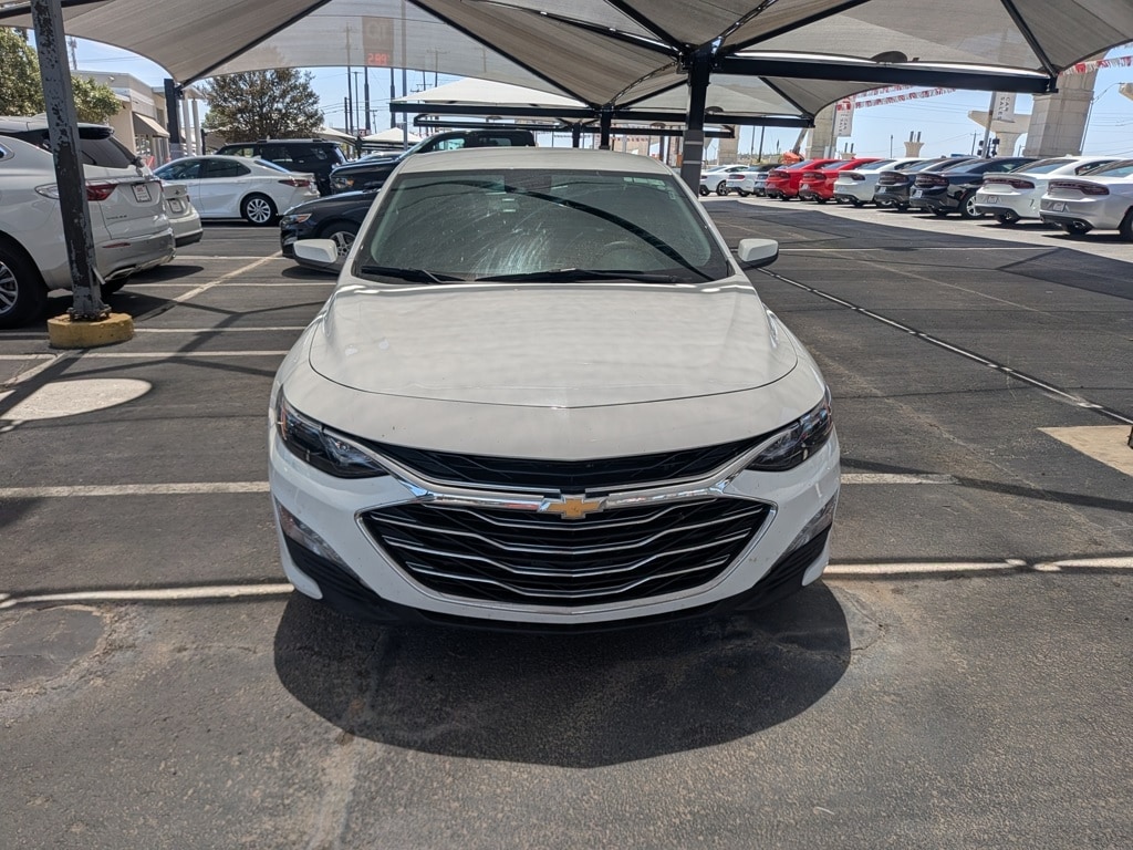 Thumbnail: 2024 Chevrolet Malibu - 2
