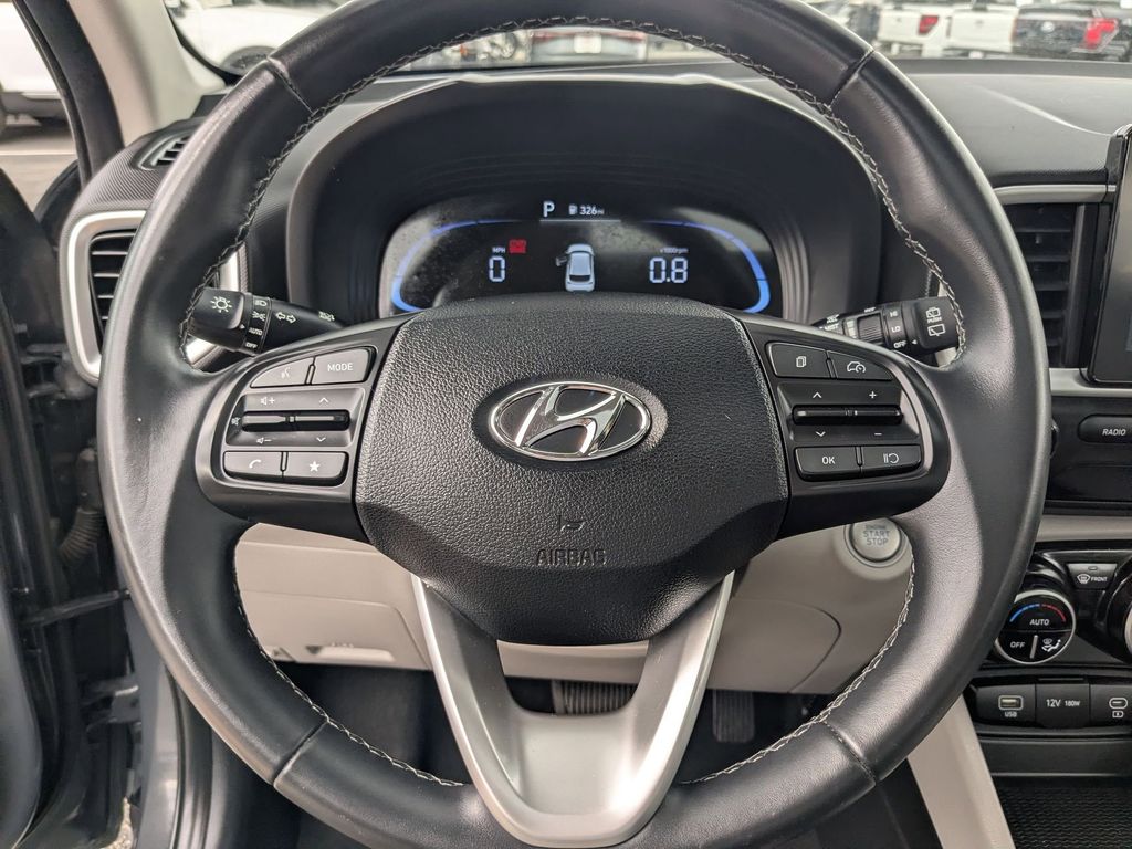 Thumbnail: 2025 Hyundai Venue - 18