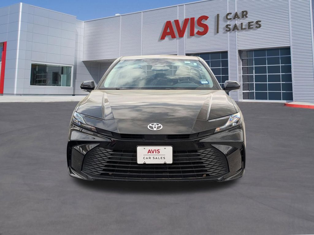 Thumbnail: 2025 Toyota Camry - 10