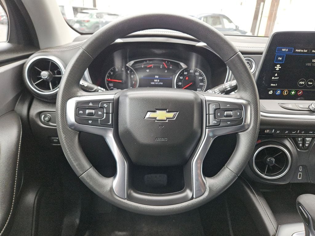 Thumbnail: 2025 Chevrolet Blazer - 23