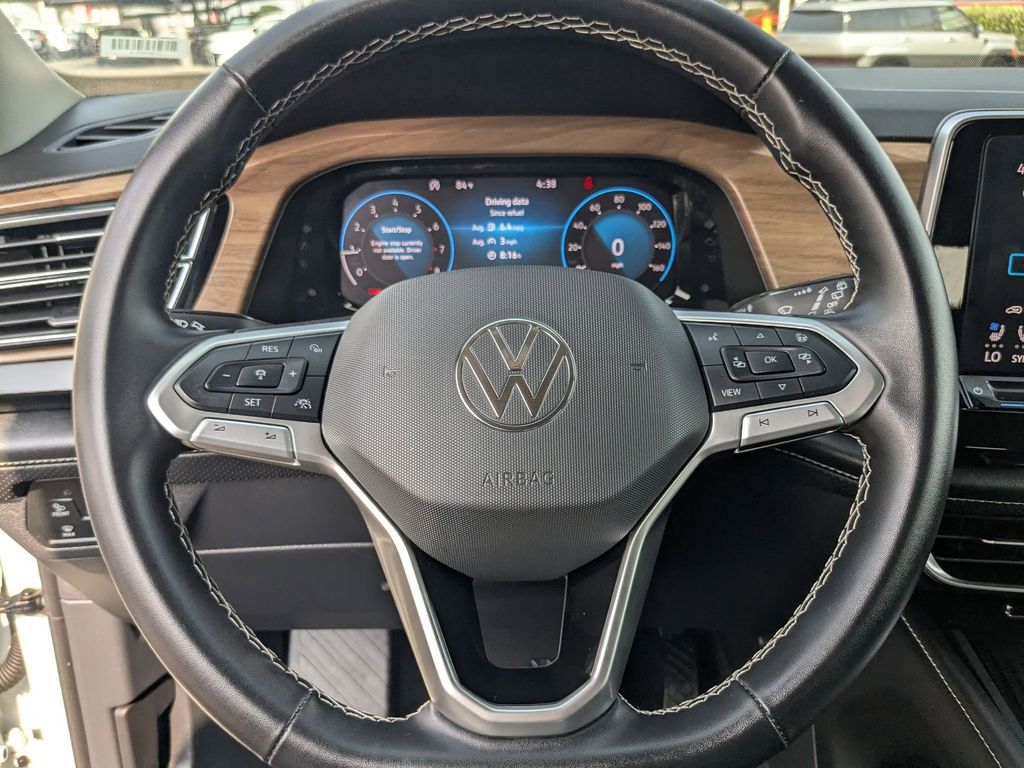 Thumbnail: 2025 Volkswagen Atlas - 16