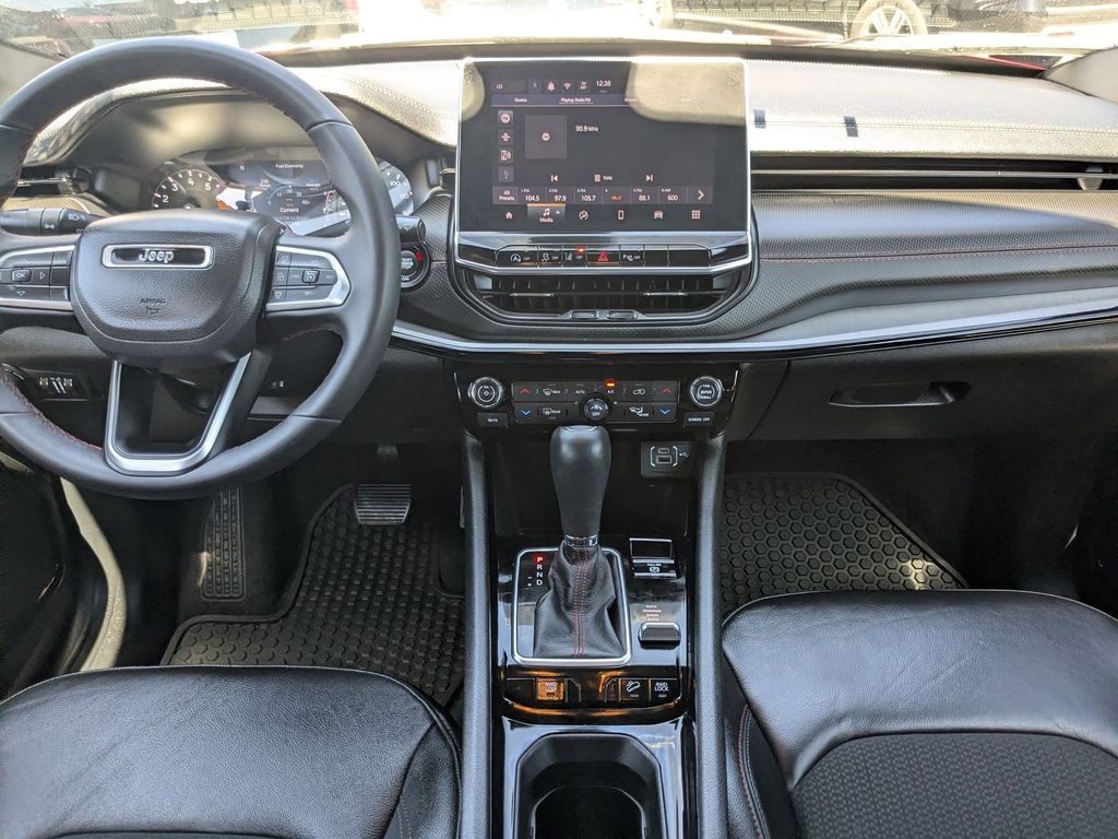 Thumbnail: 2025 Jeep Compass - 25