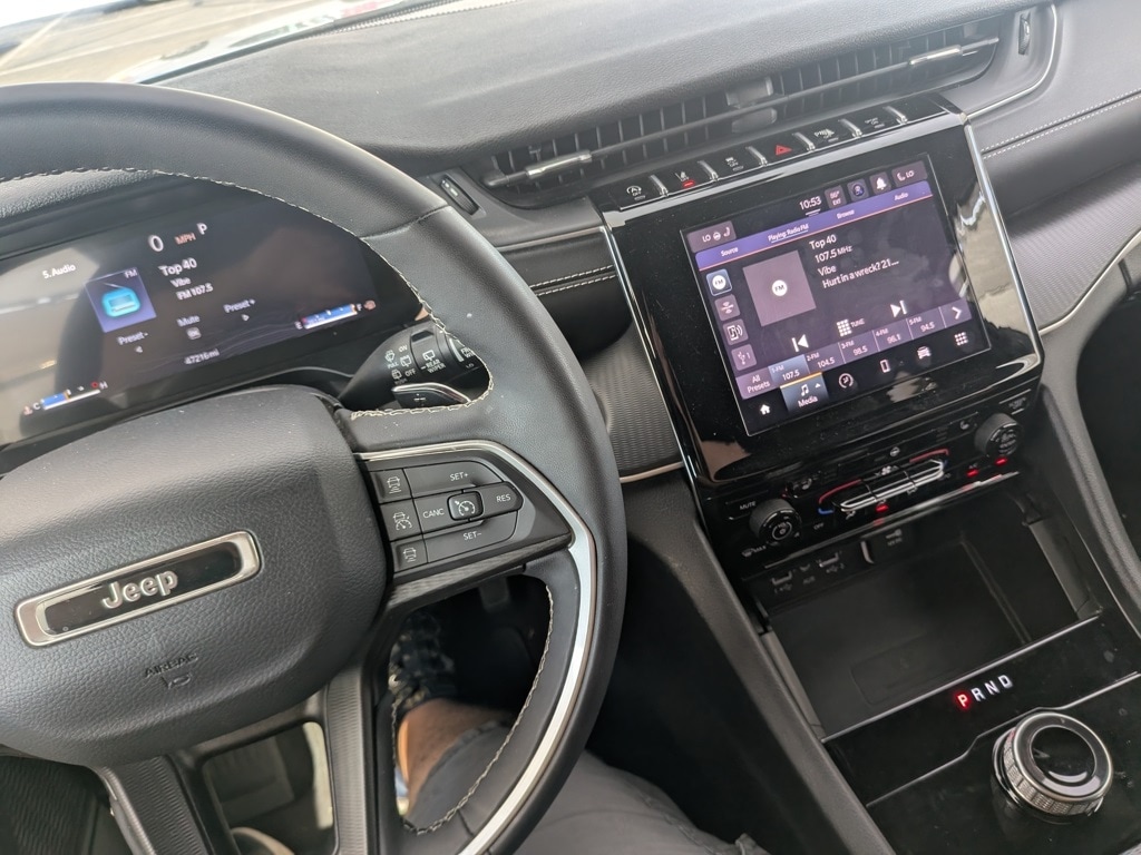 Thumbnail: 2024 Jeep Grand Cherokee L - 4