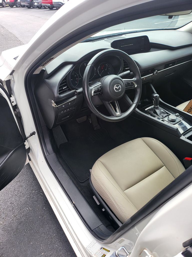 Thumbnail: 2025 Mazda Mazda3 - 3