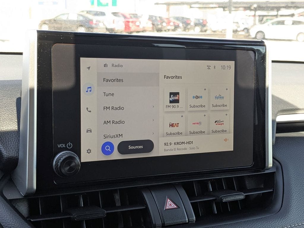 Thumbnail: 2025 Toyota RAV4 - 20