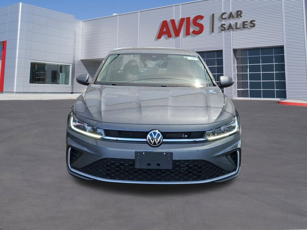 Thumbnail: 2025 Volkswagen Jetta - 10