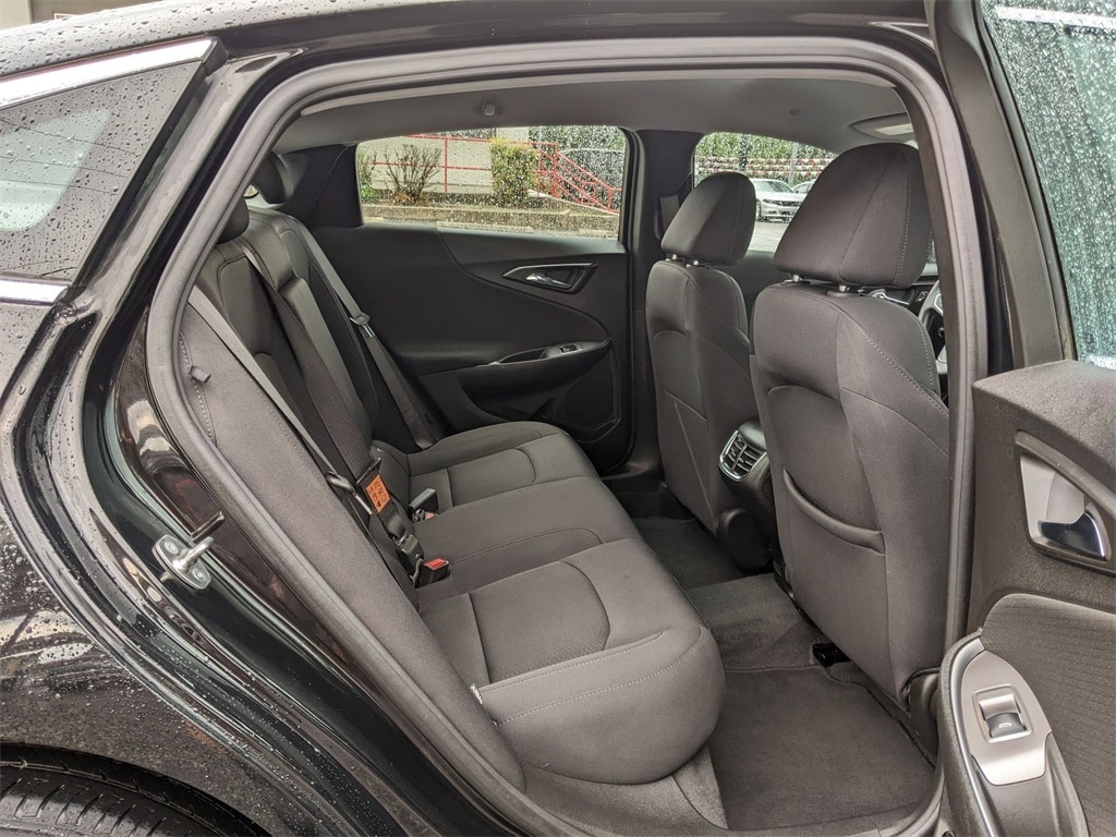 2024 Chevrolet Malibu LT 30