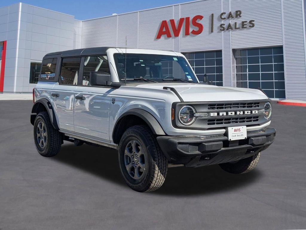 Thumbnail: 2025 Ford Bronco - 9