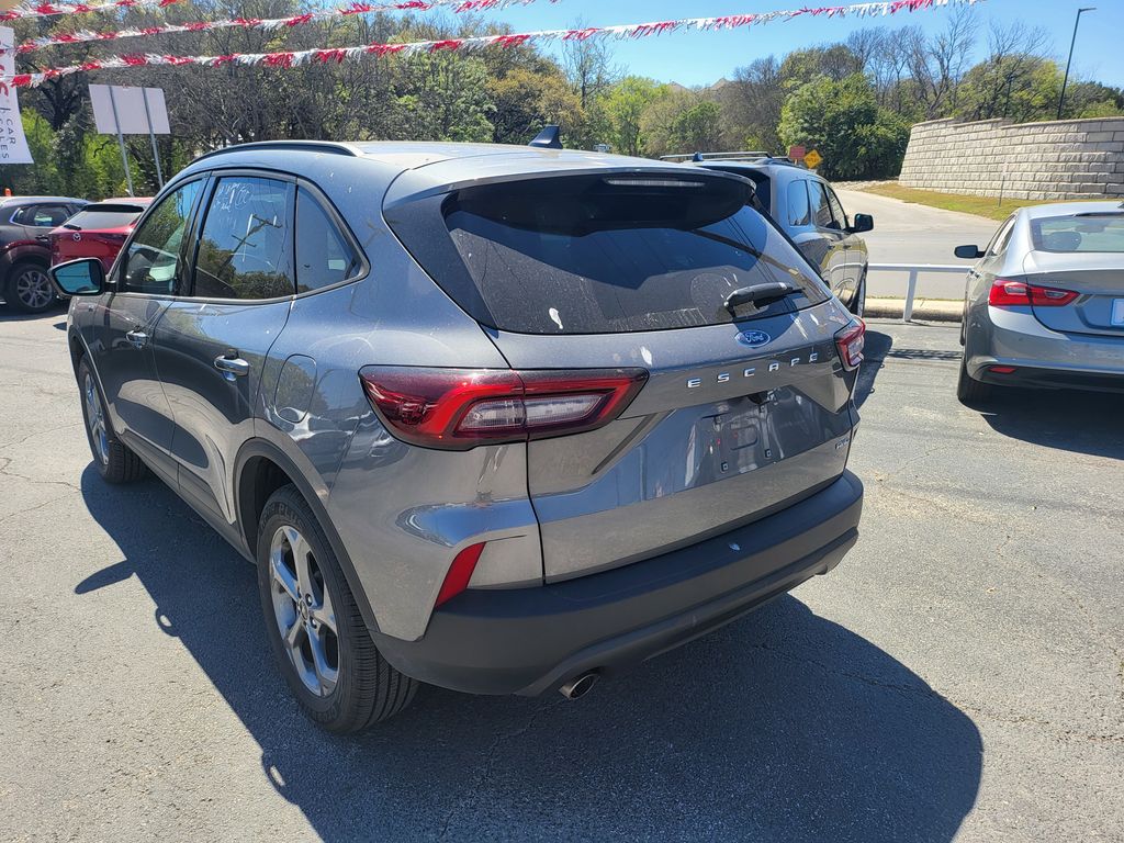Thumbnail: 2025 Ford Escape - 6