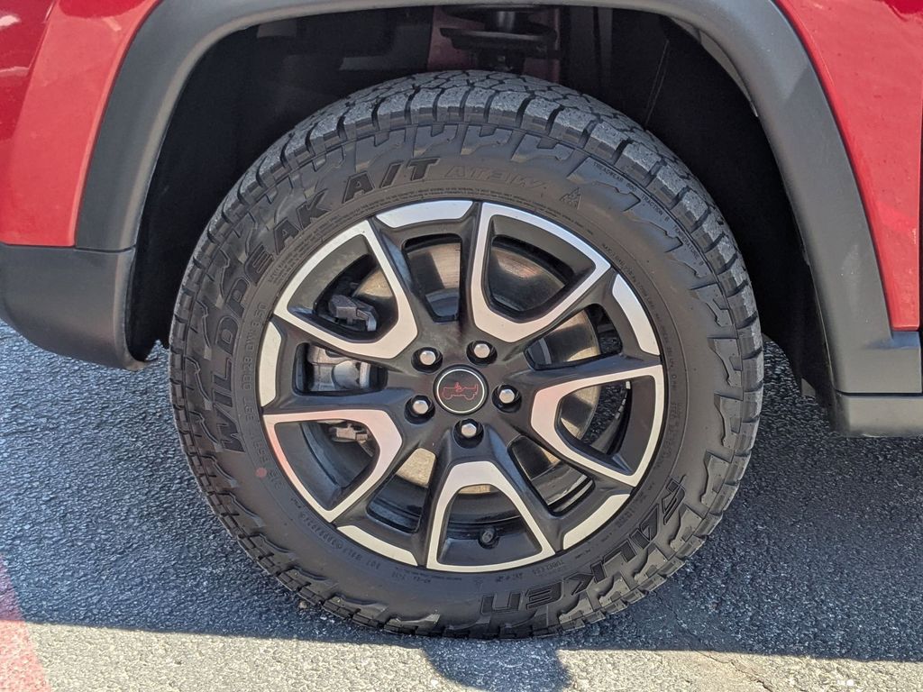 Thumbnail: 2025 Jeep Compass - 29