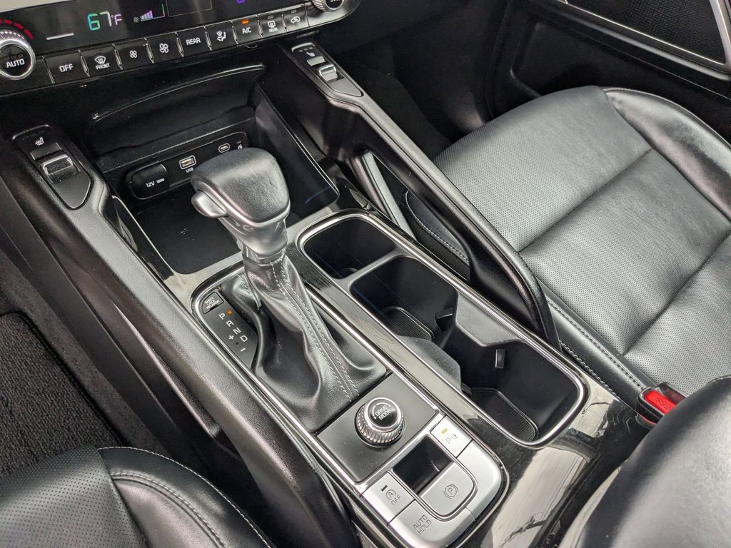 Thumbnail: 2025 Kia Telluride - 24