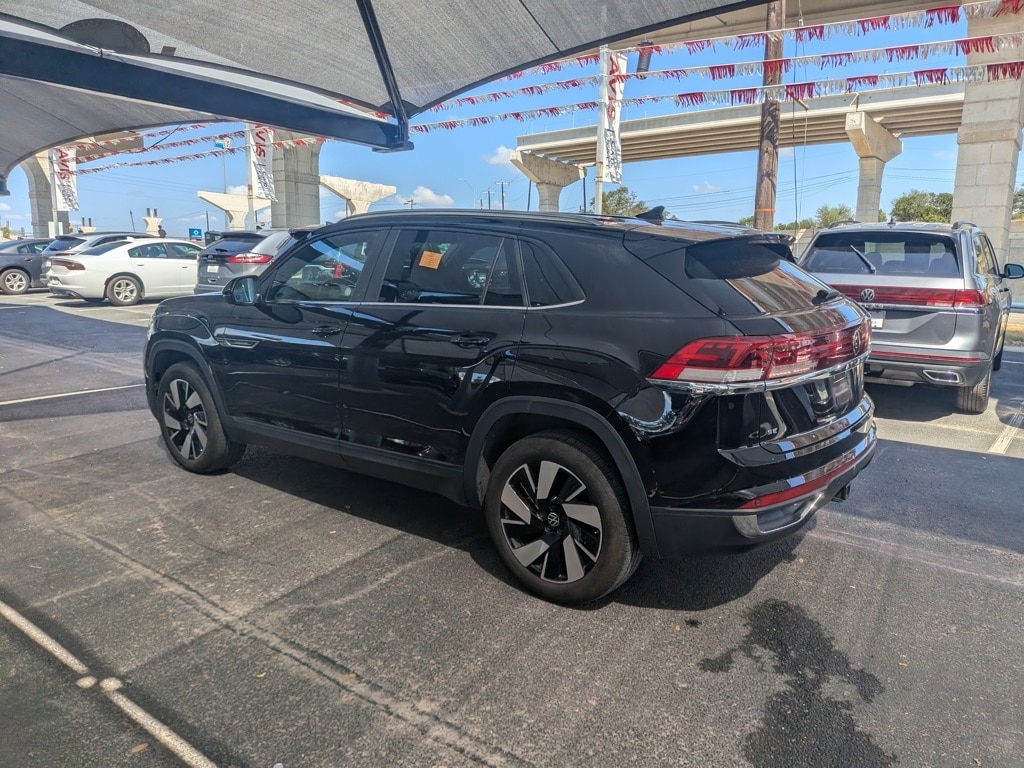 Thumbnail: 2024 Volkswagen Atlas - 8