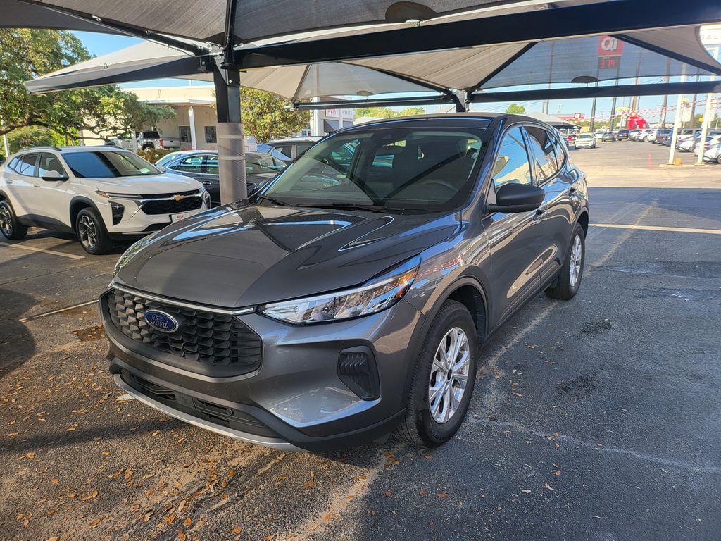 2025 Ford Escape's photo