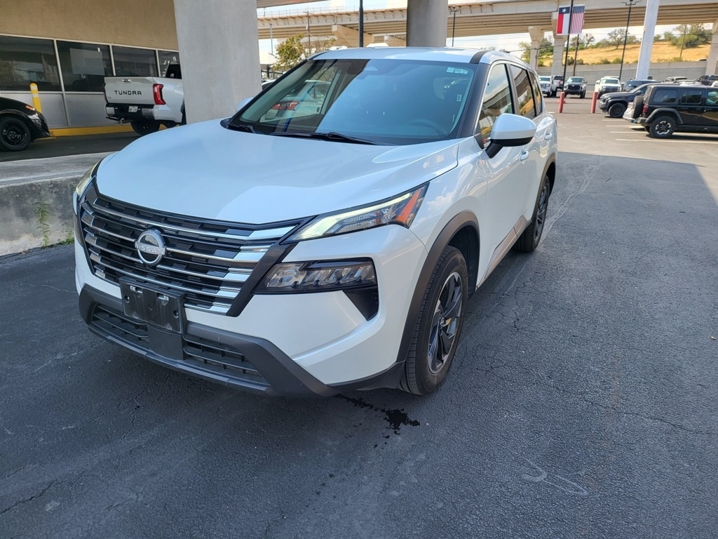 Thumbnail: 2024 Nissan Rogue - 1