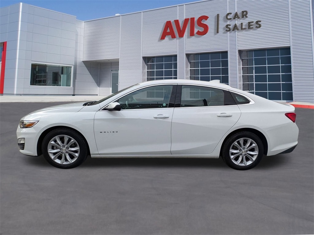 Thumbnail: 2023 Chevrolet Malibu - 10