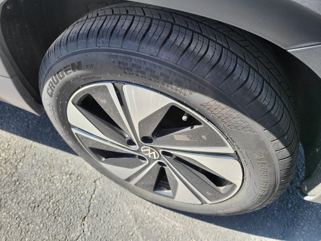 Thumbnail: 2025 Volkswagen Taos - 7