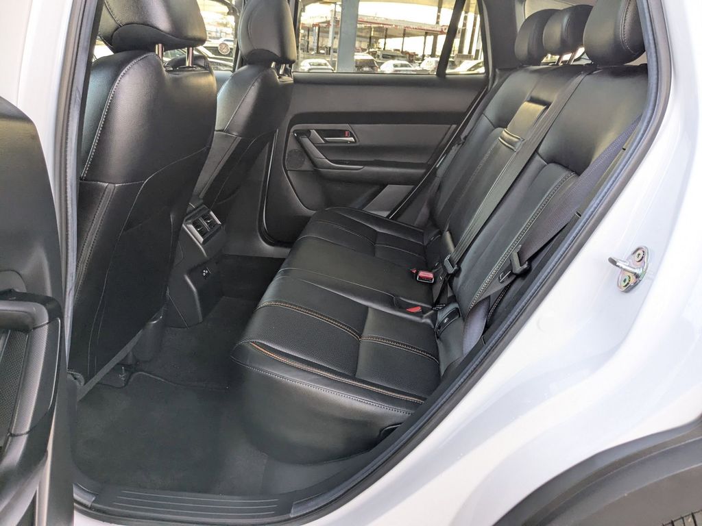 Thumbnail: 2025 Mazda CX-50 - 25