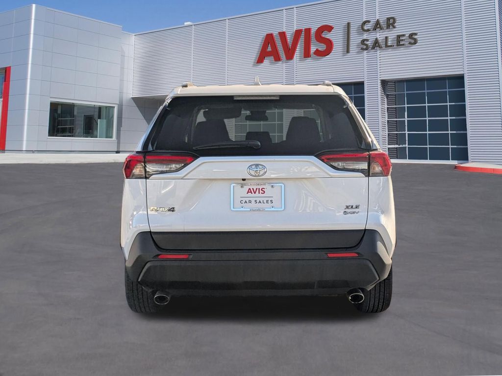 Thumbnail: 2025 Toyota RAV4 - 5