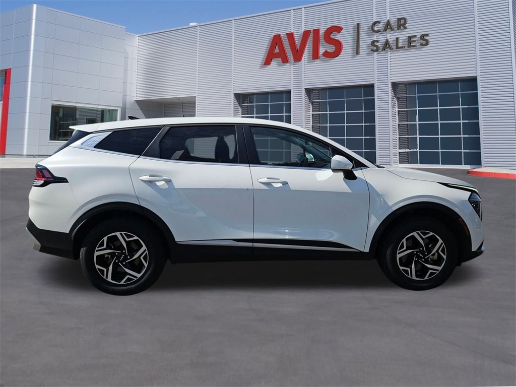 Thumbnail: 2024 Kia Sportage - 4