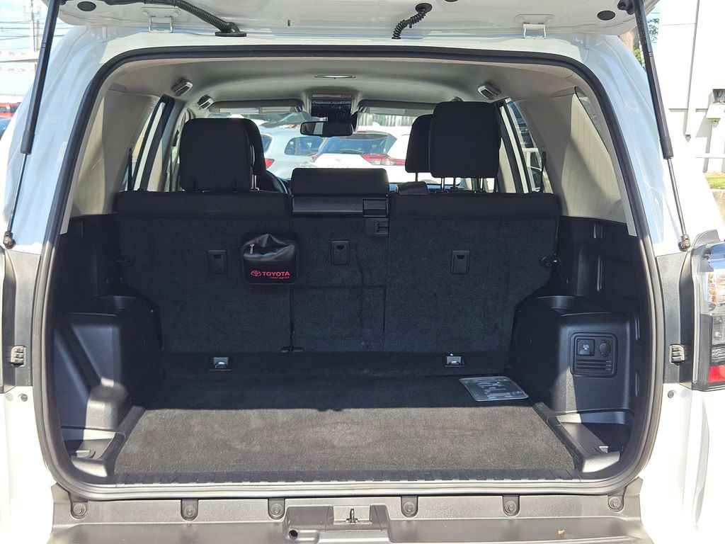 Thumbnail: 2024 Toyota 4Runner - 26