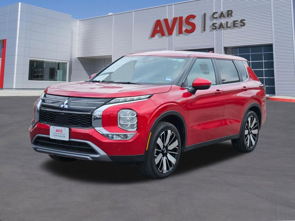 2025 Mitsubishi Outlander SE S-AWC's photo
