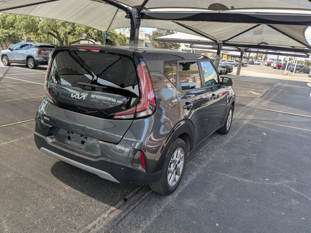 Thumbnail: 2023 Kia Soul - 8
