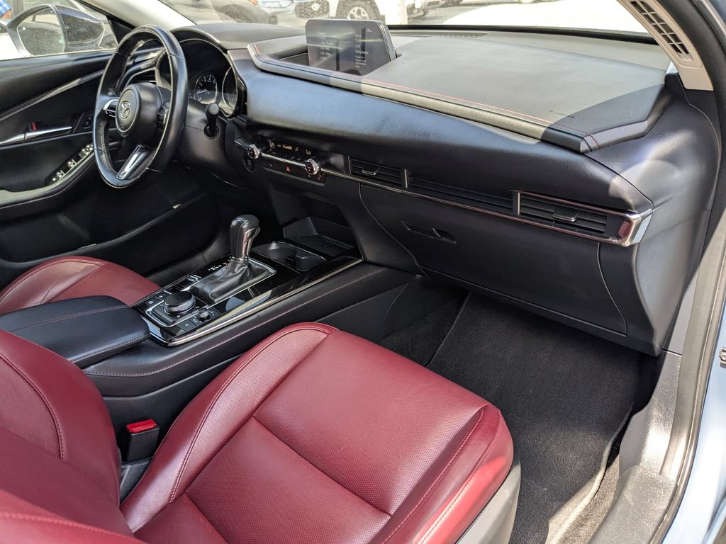 Thumbnail: 2025 Mazda CX-30 - 28