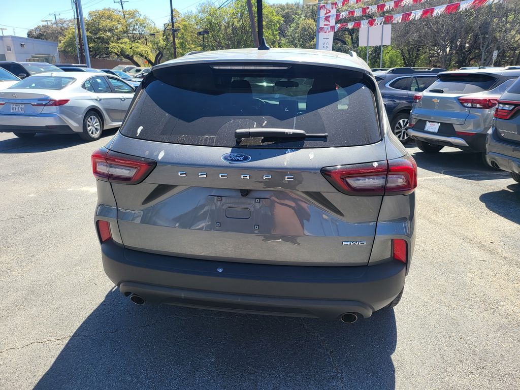 Thumbnail: 2025 Ford Escape - 13
