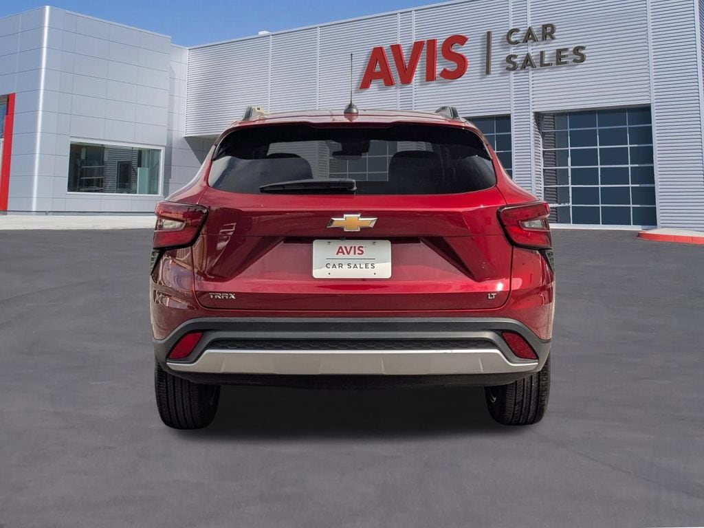 Thumbnail: 2025 Chevrolet Trax - 5