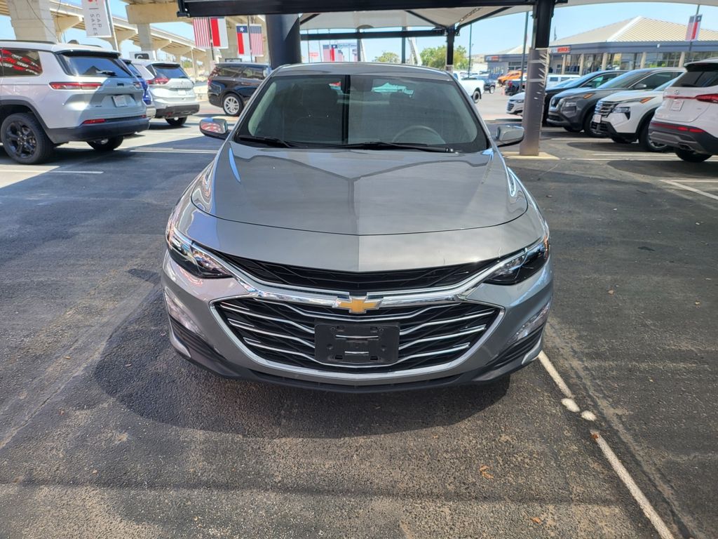 Thumbnail: 2024 Chevrolet Malibu - 2
