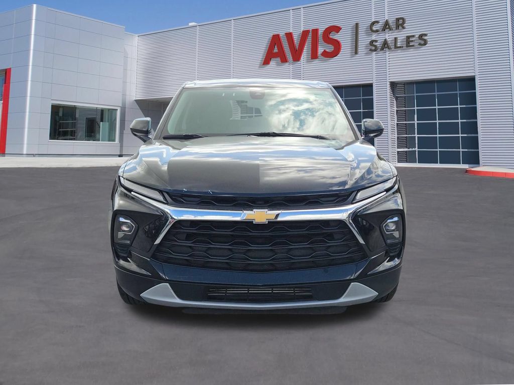 Thumbnail: 2025 Chevrolet Blazer - 10