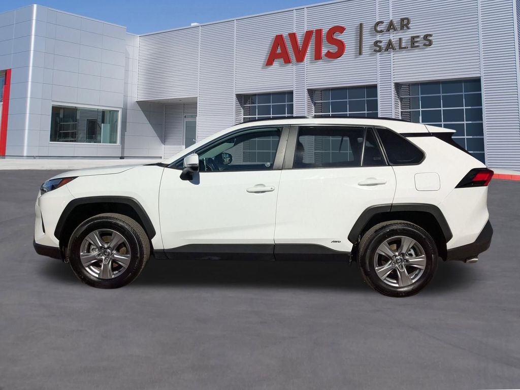 Thumbnail: 2025 Toyota RAV4 - 2