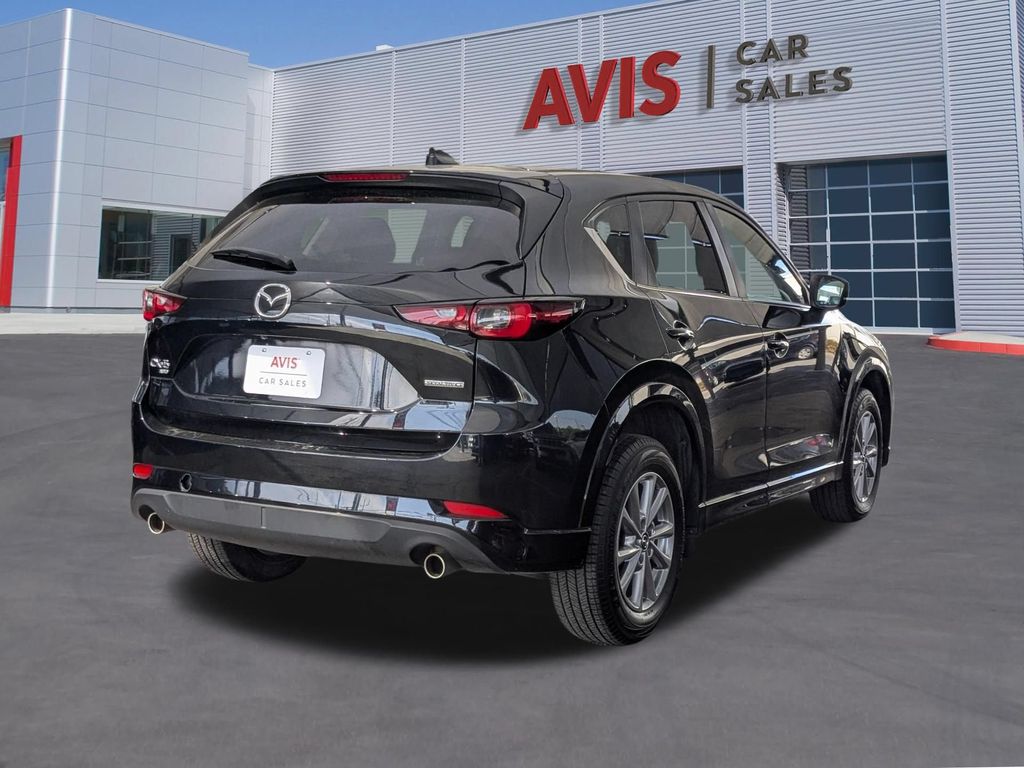 Thumbnail: 2025 Mazda CX-5 - 6