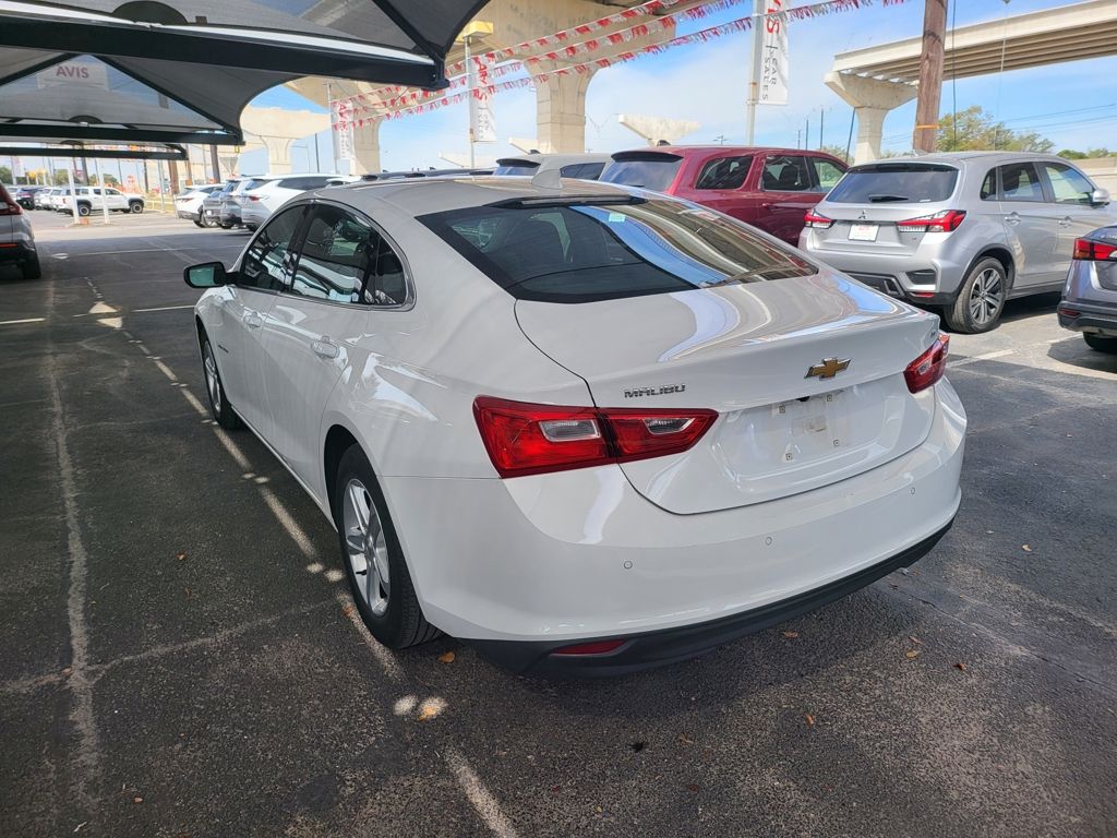 Thumbnail: 2024 Chevrolet Malibu - 15