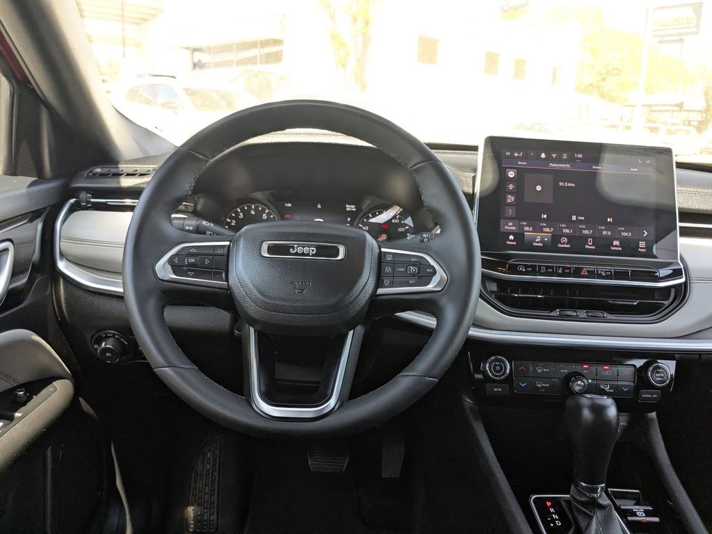 Thumbnail: 2025 Jeep Compass - 27