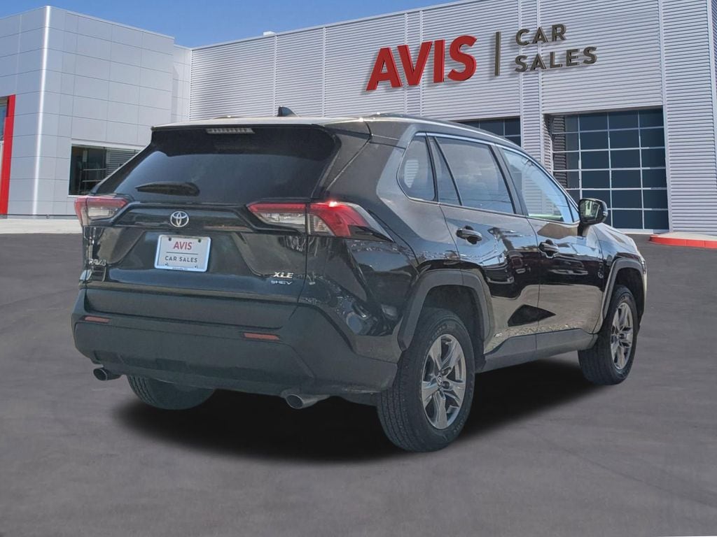 Thumbnail: 2025 Toyota RAV4 - 6