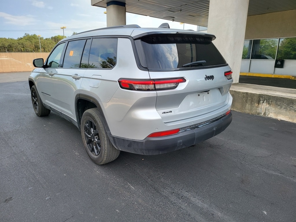 Thumbnail: 2024 Jeep Grand Cherokee L - 8